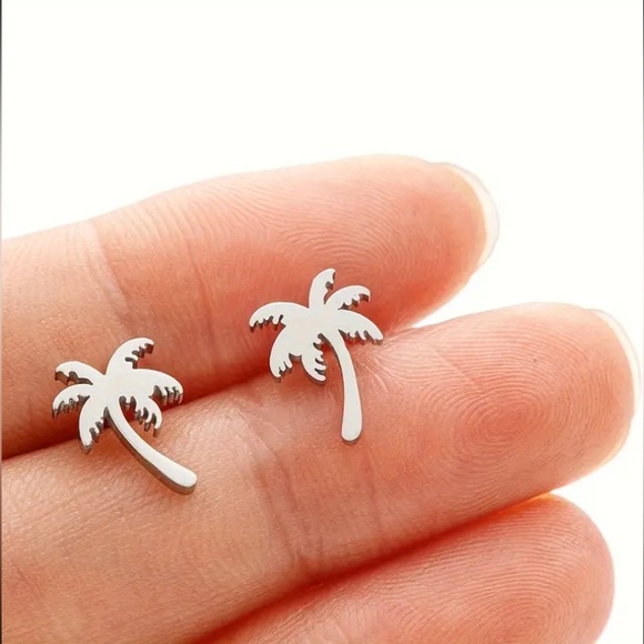 Jewelry - Palm Tree Silver Toned Stud Earrings